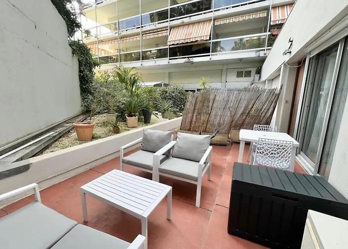 With Pool - Near Appartement *